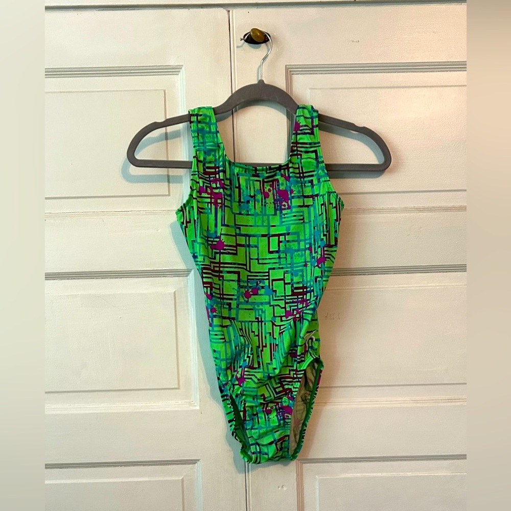 Gymnastics leotard